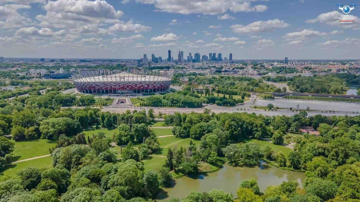 Palace 2 Wifi 600 Mbs 55'Tv Netflix Hbo 2Xmetro Appletv Warszawa Zewnętrze zdjęcie